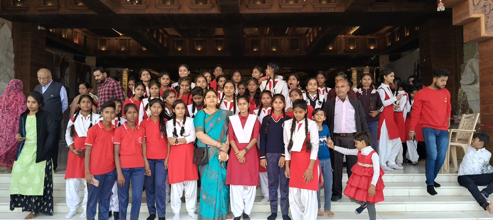 Banner : CHANDRASHEKHAR INTER COLLEGE